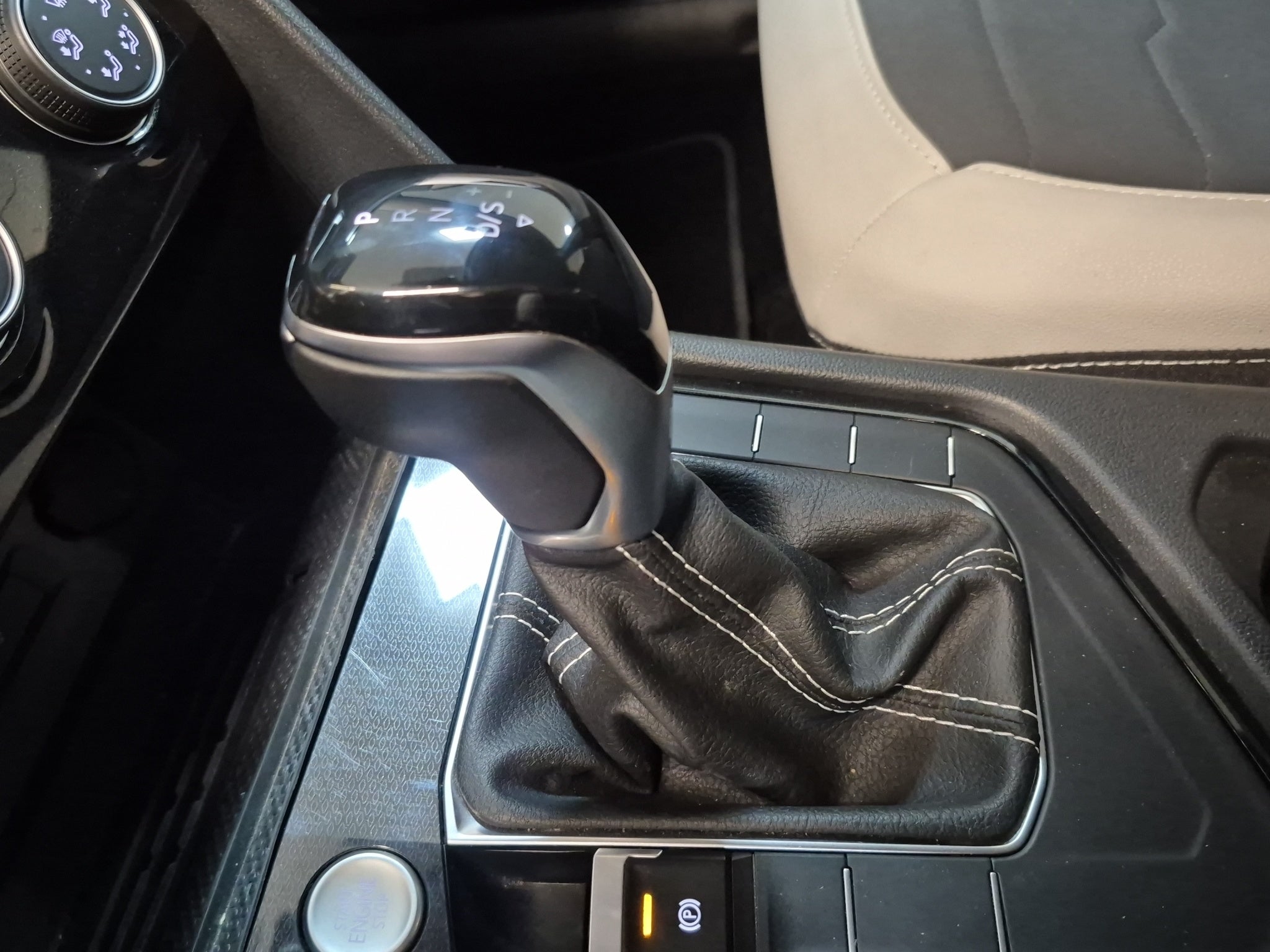 2025 Volkswagen Taos 1.4 Comfortline At