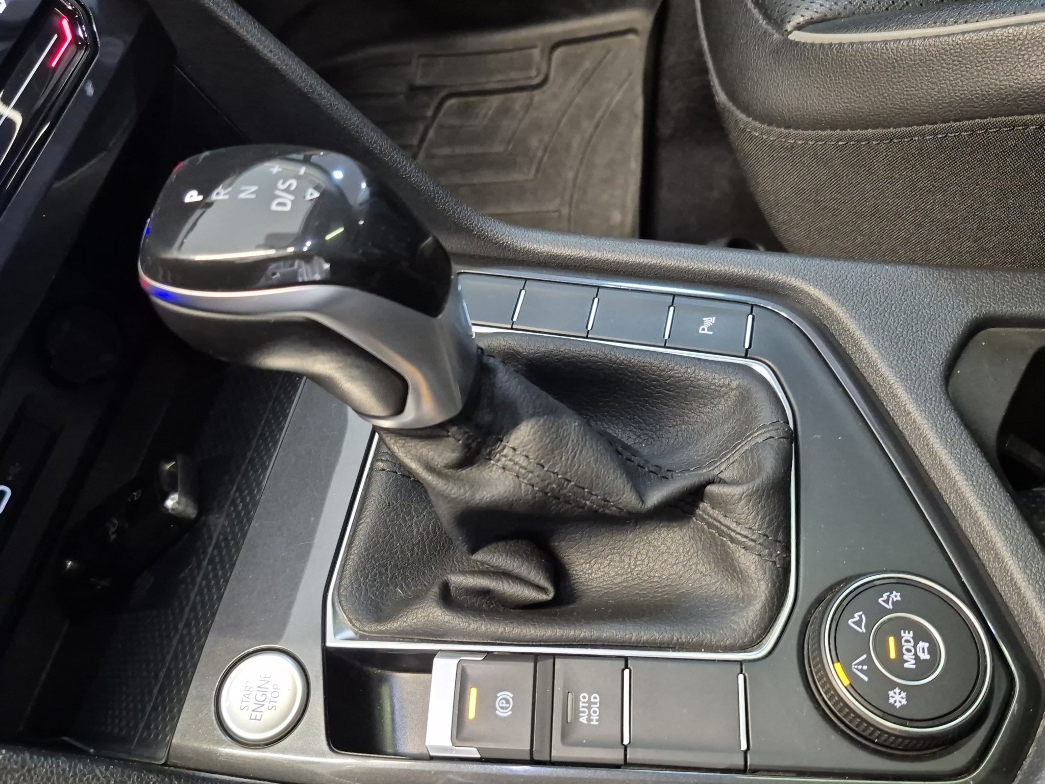 2022 Volkswagen Tiguan 2.0 R-Line 5p At