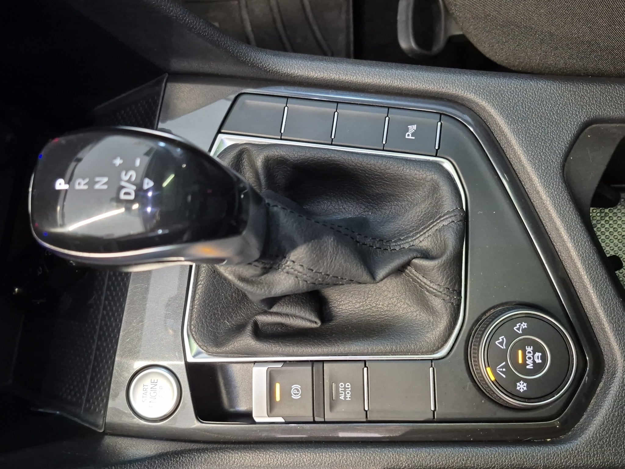 2022 Volkswagen Tiguan 2.0 R-Line 5p At