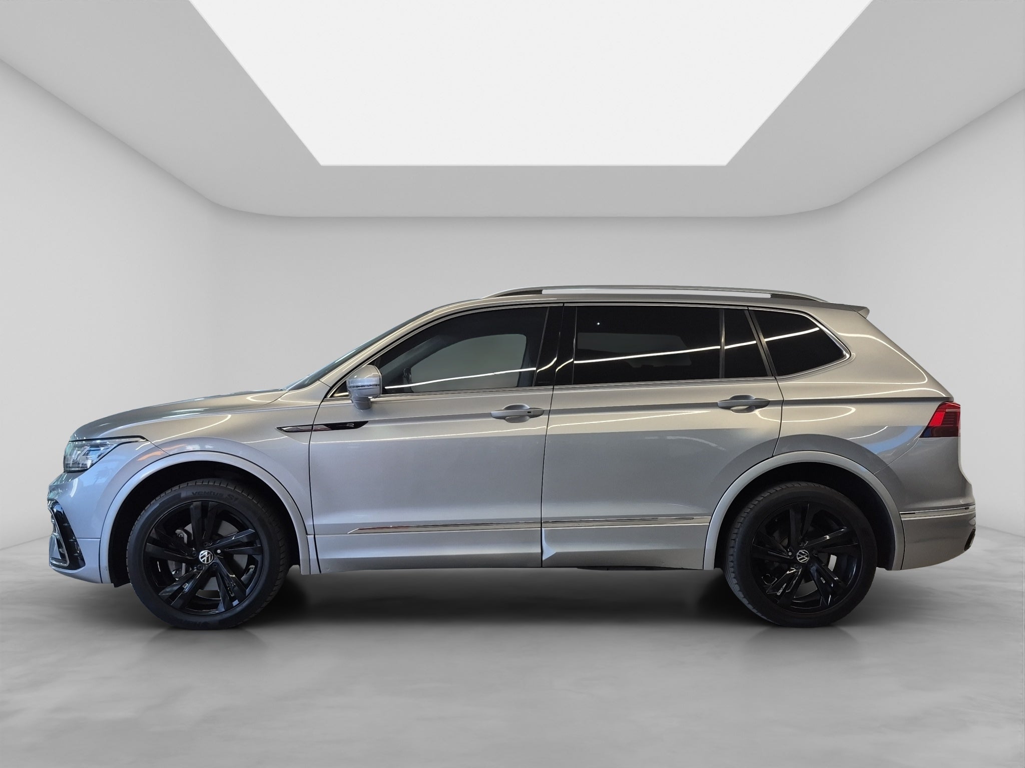 2022 Volkswagen Tiguan 2.0 R-Line 5p At