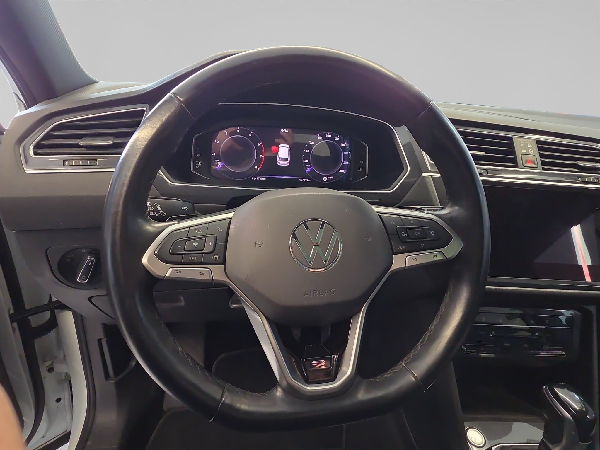 2024 Volkswagen Tiguan 2.0 R-Line At