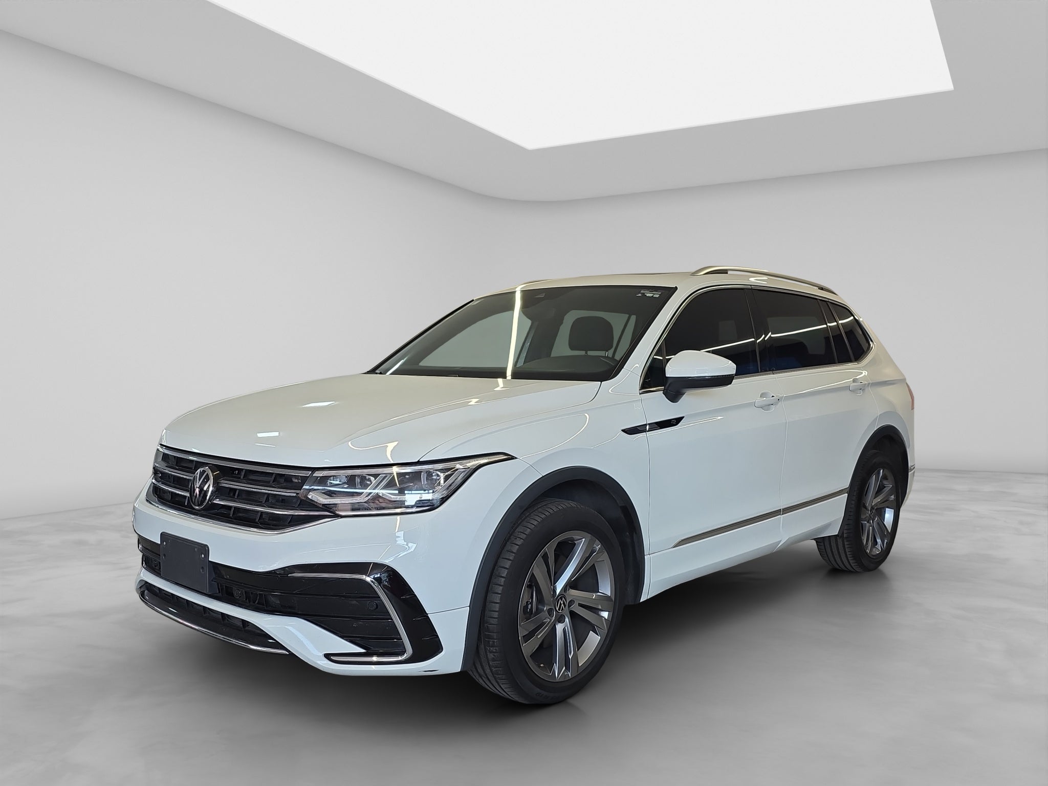 2024 Volkswagen Tiguan 2.0 R-Line At