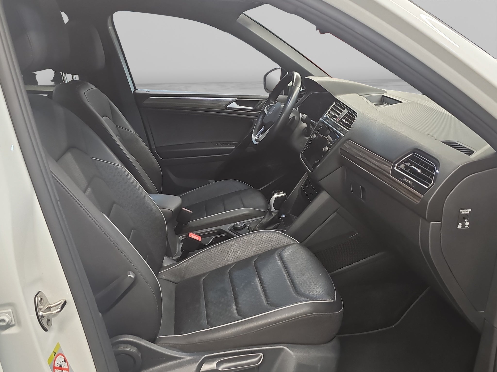 2023 Volkswagen Tiguan 2.0 R-Line At