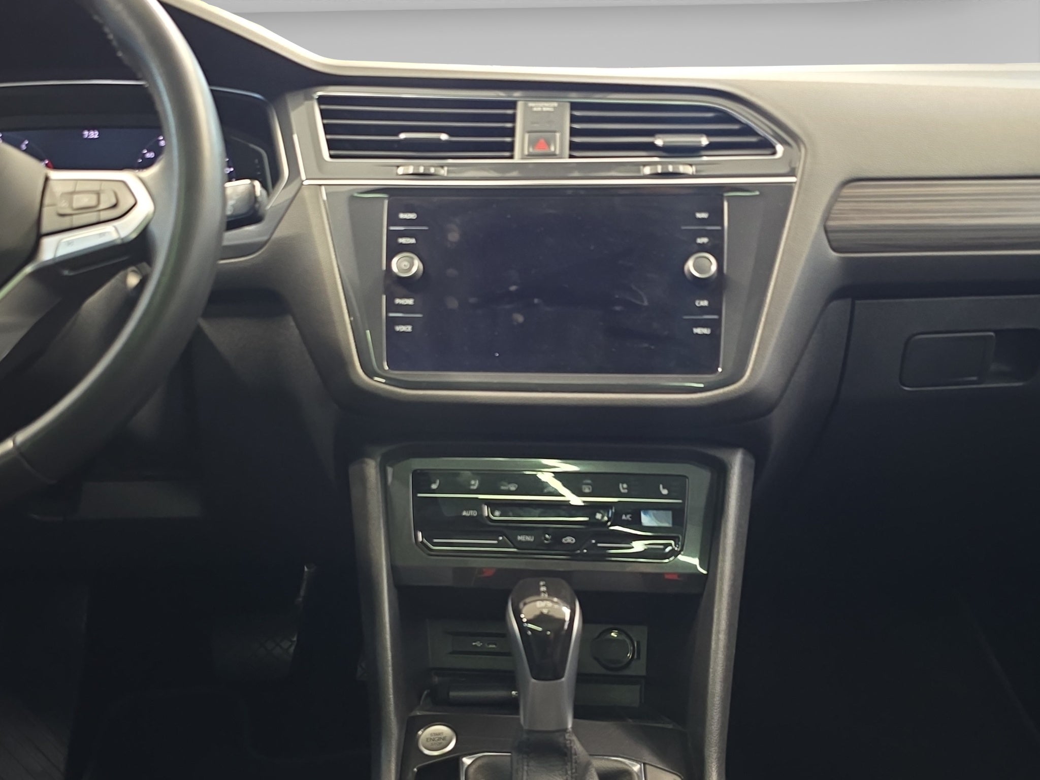 2023 Volkswagen Tiguan 2.0 R-Line At