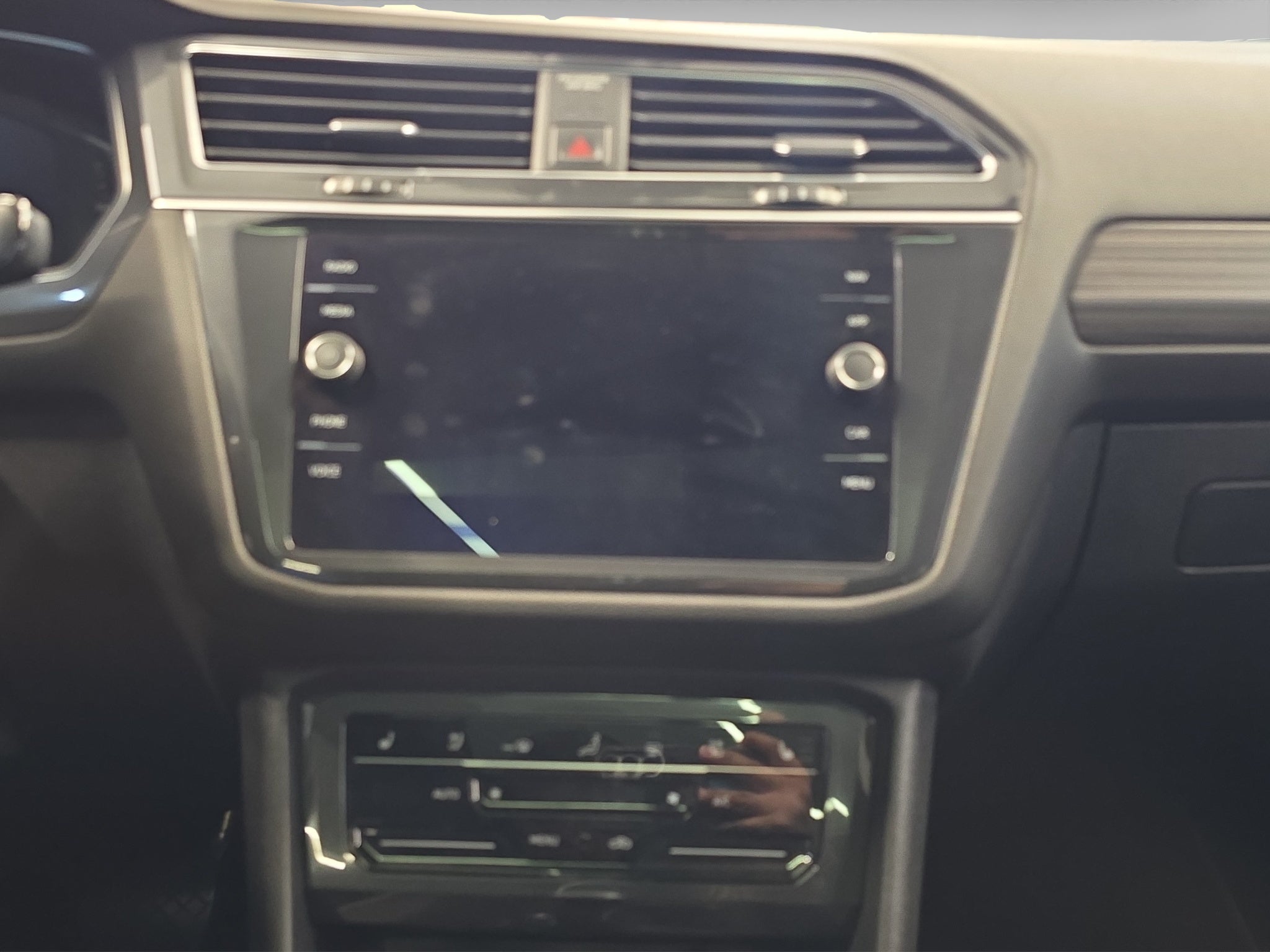 2023 Volkswagen Tiguan 2.0 R-Line At