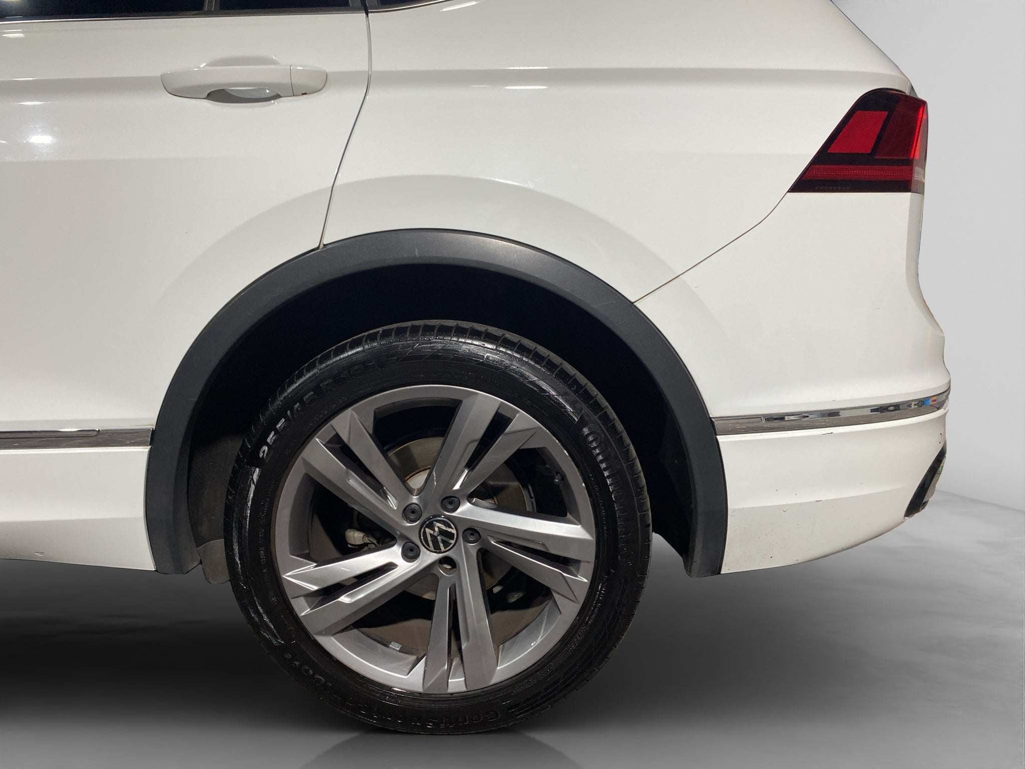 2023 Volkswagen Tiguan 1.4 R-Line At