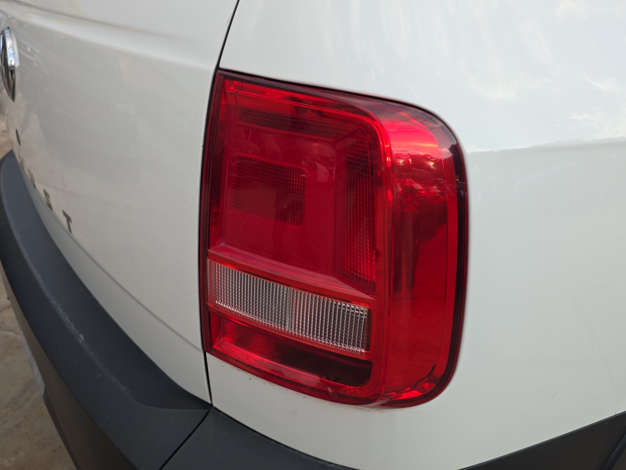2023 Volkswagen Saveiro 1.6 Robust Mt