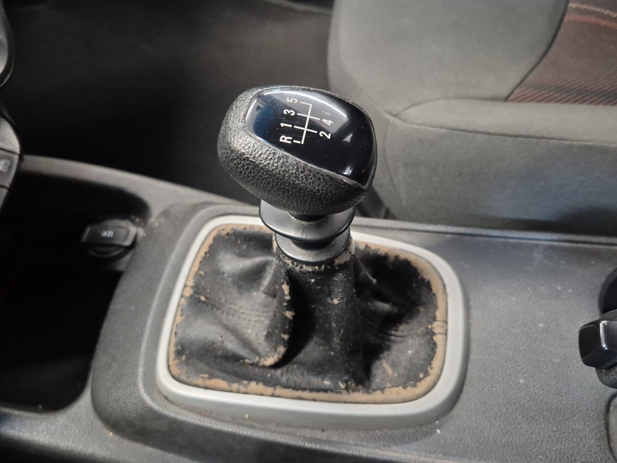 2018 Chevrolet Aveo 1.5 Ls At