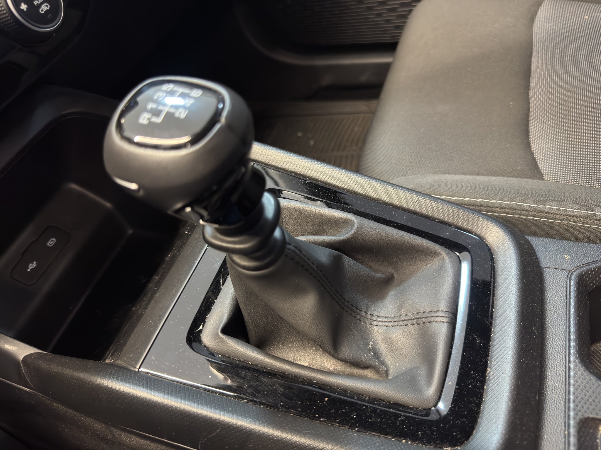 2024 Chevrolet Aveo 1.5 Lt Sedan Mt