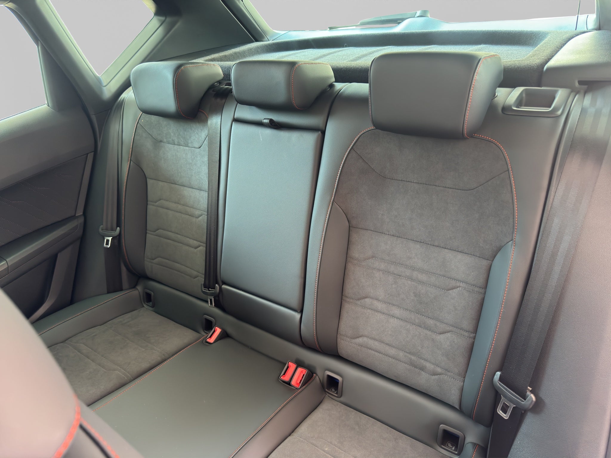 2025 Seat Ateca 1.4 FR At