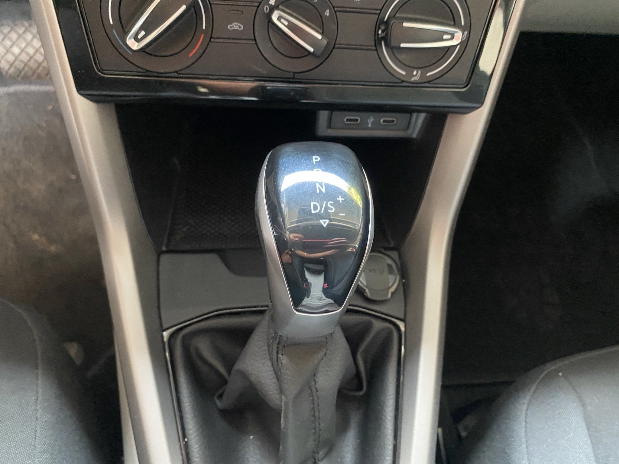 2024 Volkswagen Taigun 1.0 Trendline At