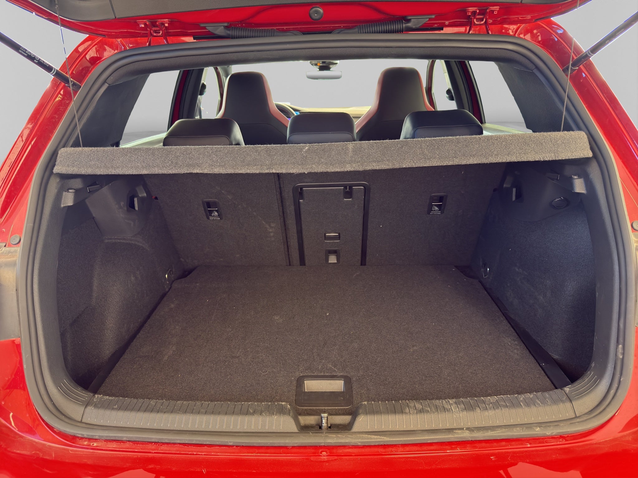 2024 Volkswagen Golf 2.0 GTI Dsg Navegación Piel At