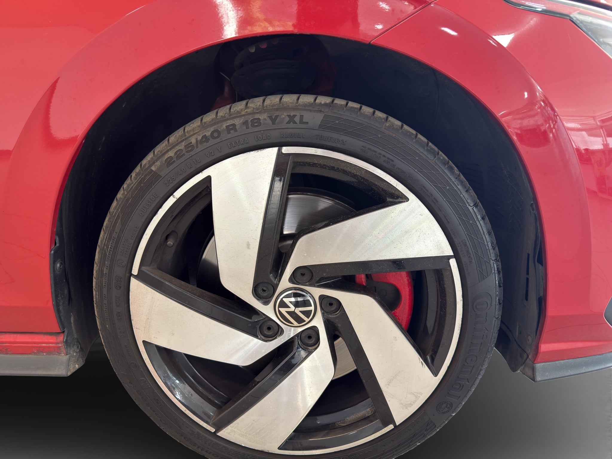 2024 Volkswagen Golf 2.0 GTI Dsg Navegación Piel At