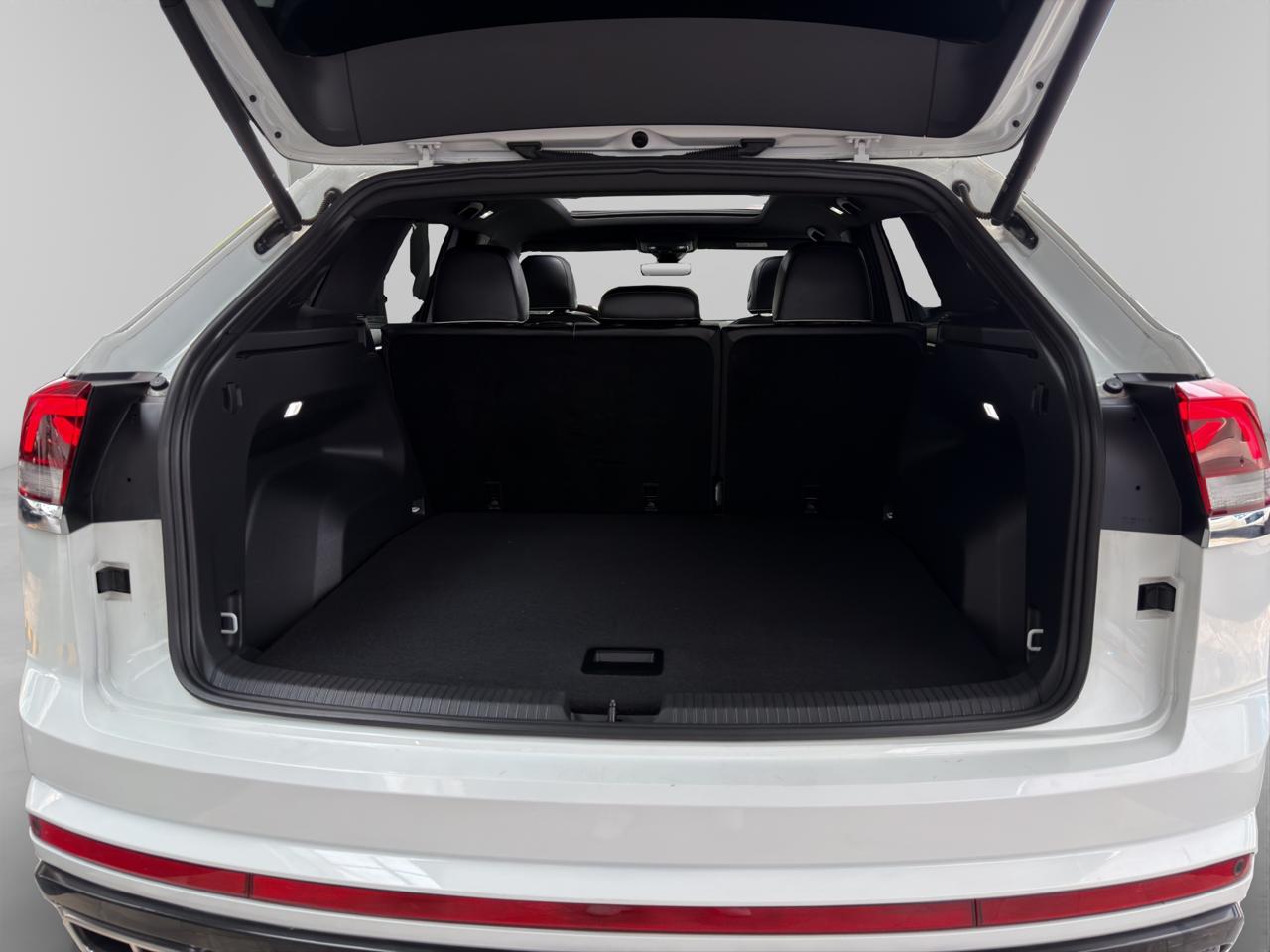 2024 Volkswagen Cross Sport 2.0 R-Line At