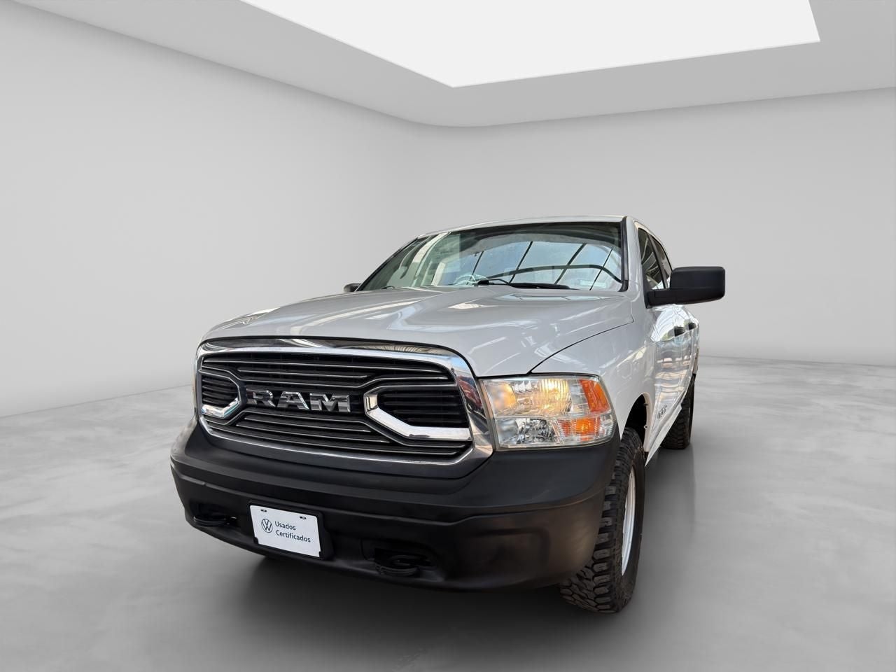 2020 RAM 1500 3.3 V6 XL Crew Cab 4x4 At