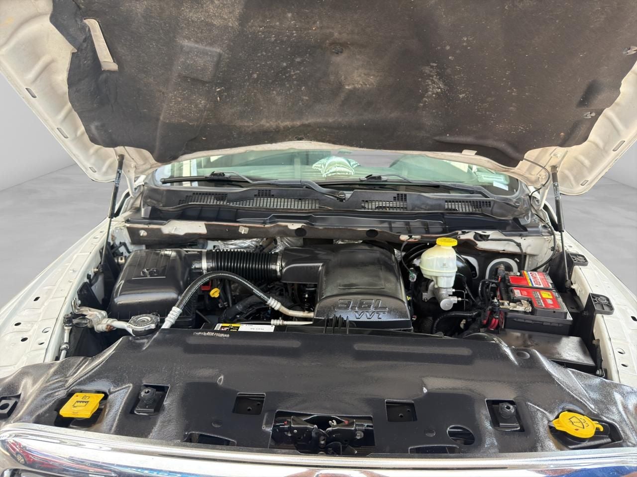 2020 RAM 1500 3.3 V6 XL Crew Cab 4x4 At