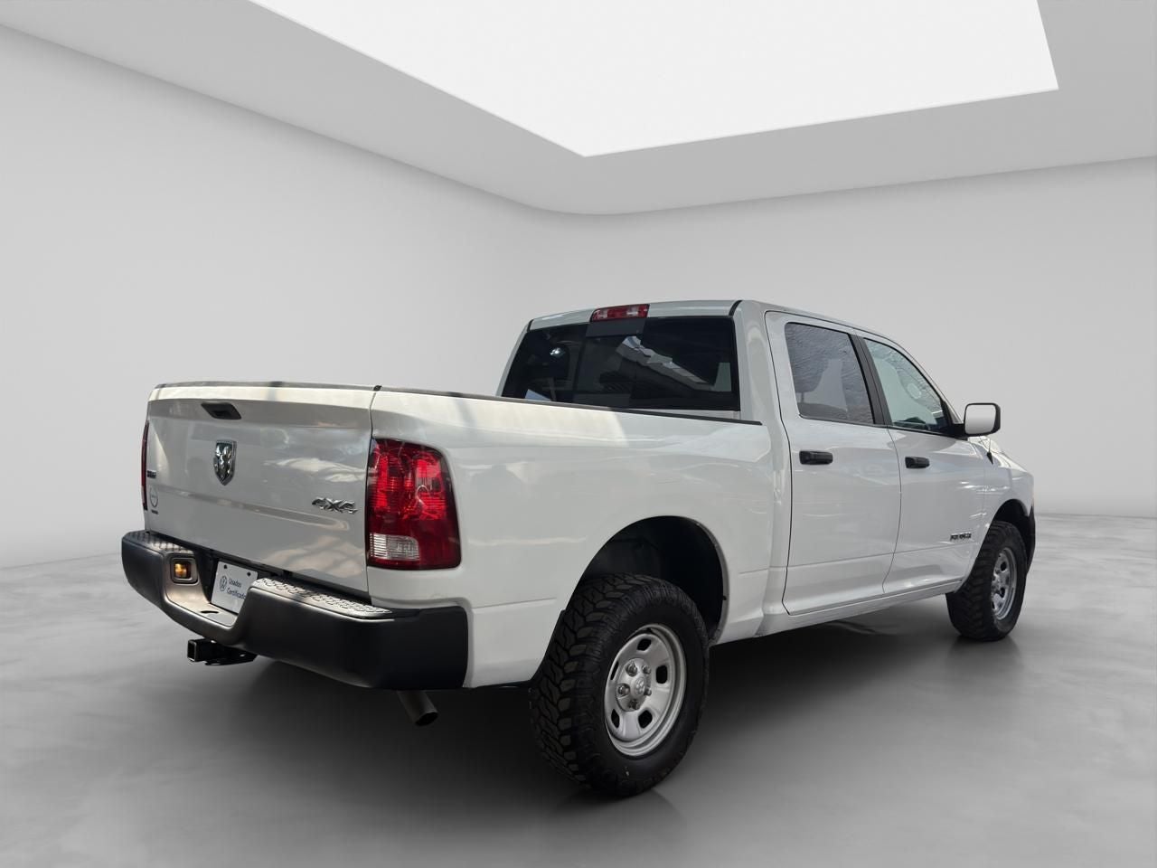 2020 RAM 1500 3.3 V6 XL Crew Cab 4x4 At