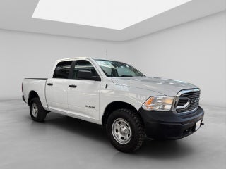 2020 RAM 1500 3.3 V6 XL Crew Cab 4x4 At