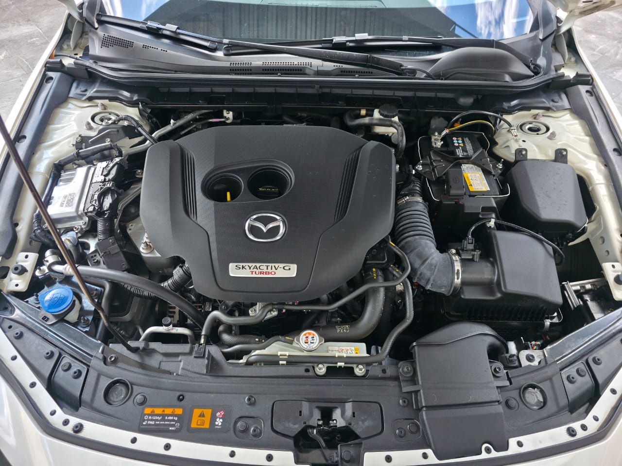 2025 Mazda Mazda 3 2.5 Signature Sedan At