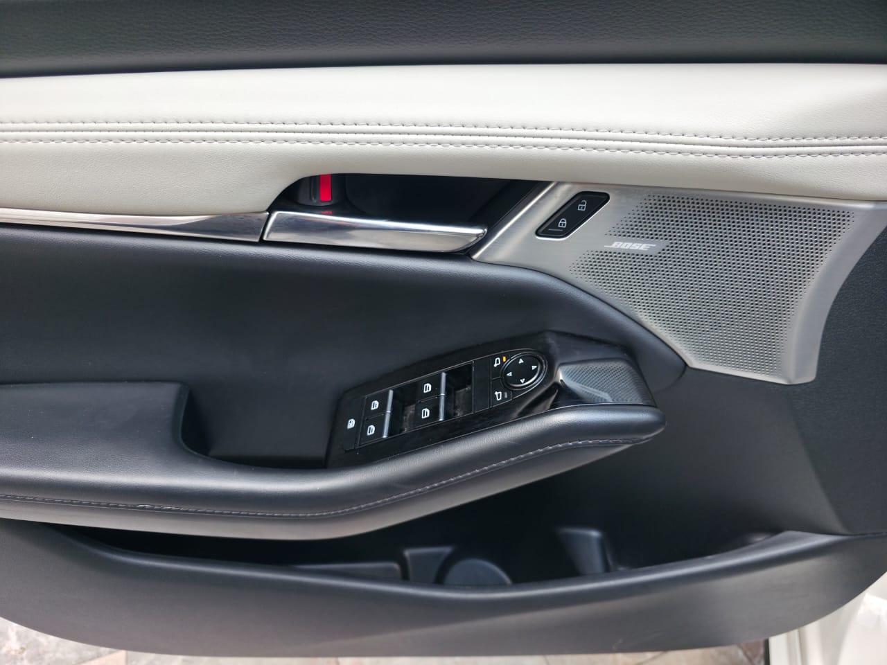 2025 Mazda Mazda 3 2.5 Signature Sedan At