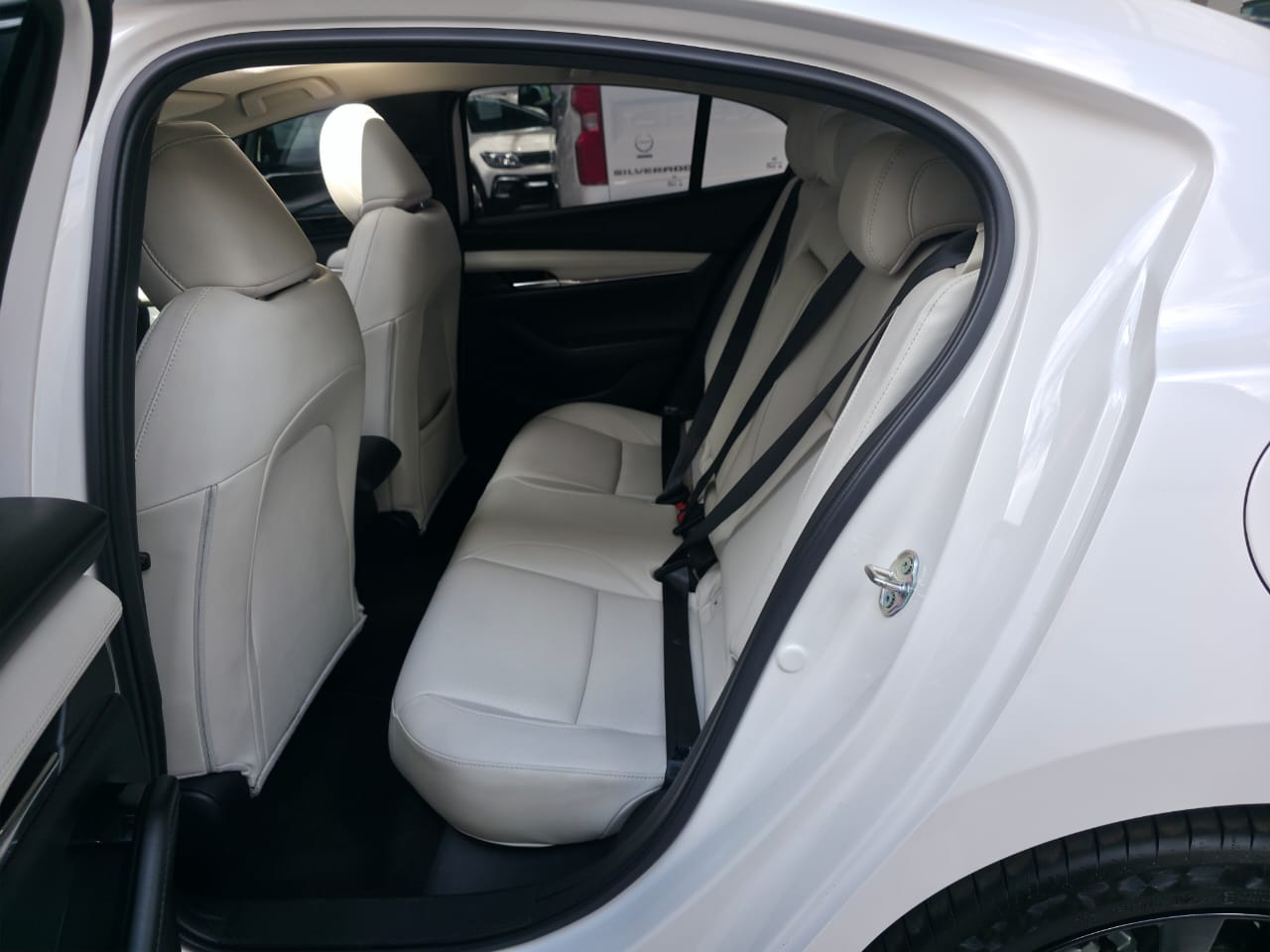 2025 Mazda Mazda 3 2.5 Signature Sedan At