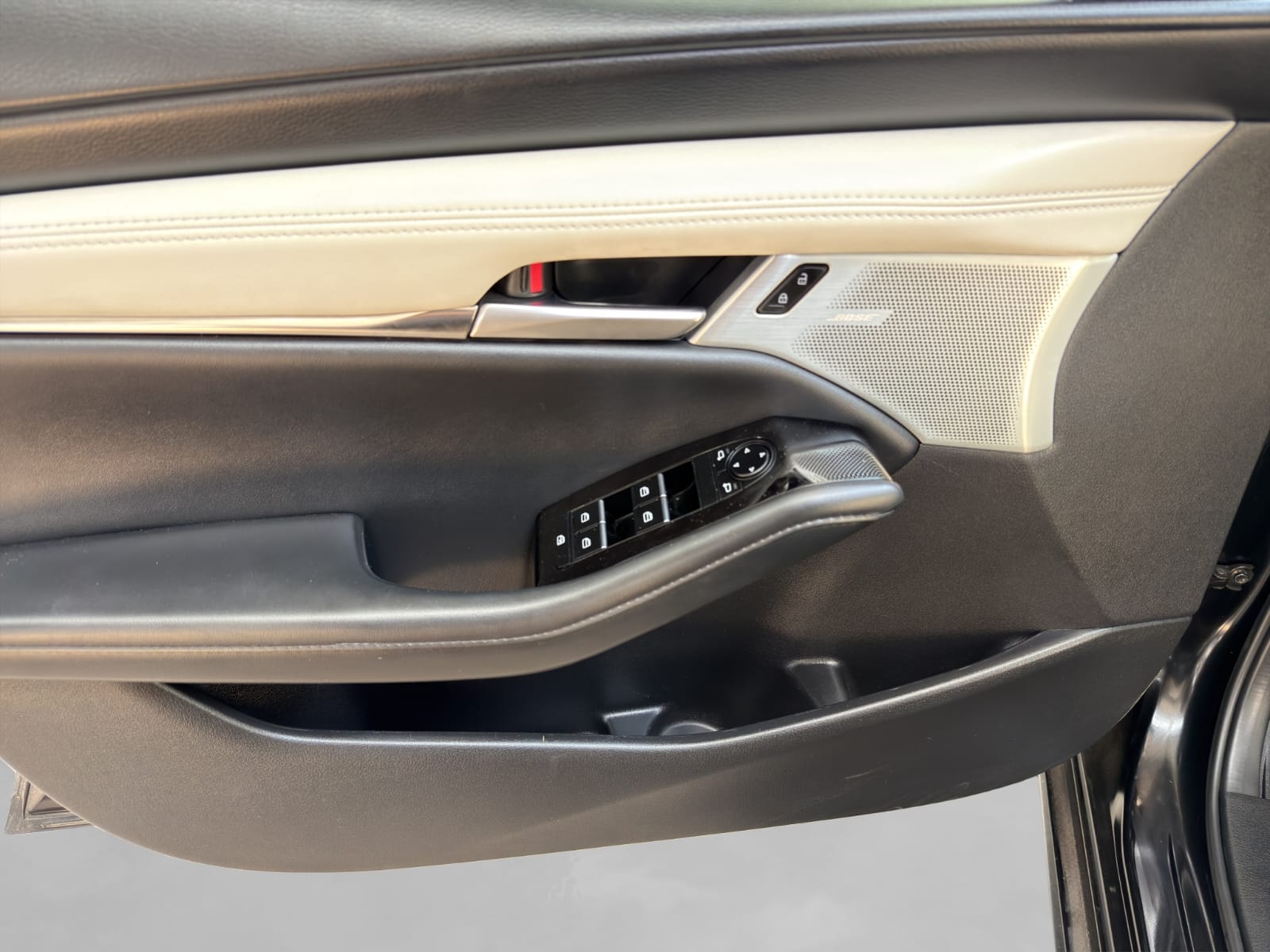 2025 Mazda Mazda 3 2.5 Signature Sedan At