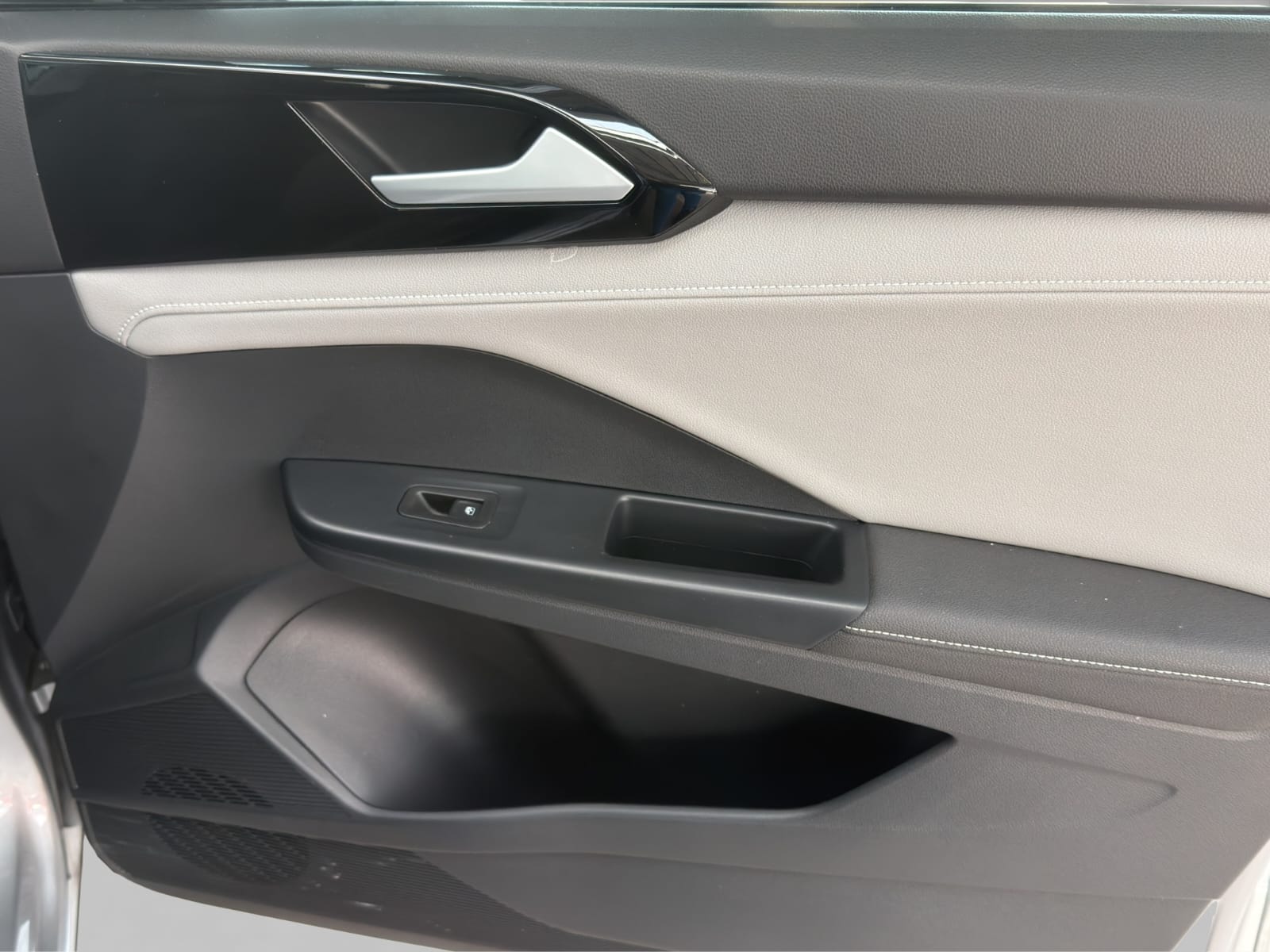 2024 Volkswagen Taos 1.4 Comfortline Plus At