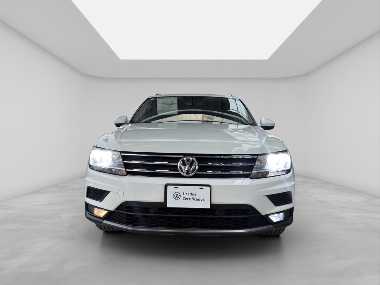 2020 Volkswagen Tiguan 1.4 Comfortline 7p At piel