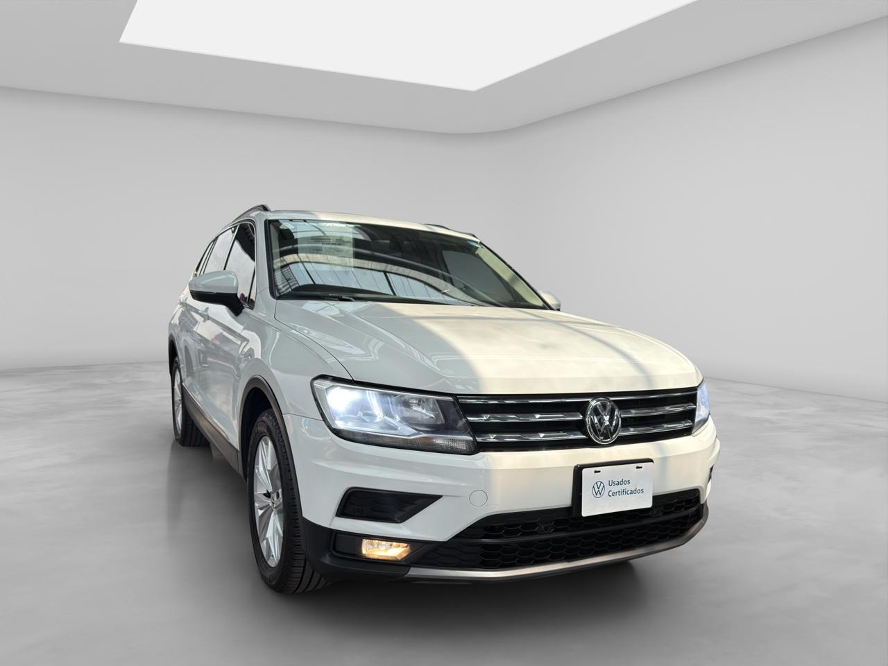 2020 Volkswagen Tiguan 1.4 Comfortline 7p At piel