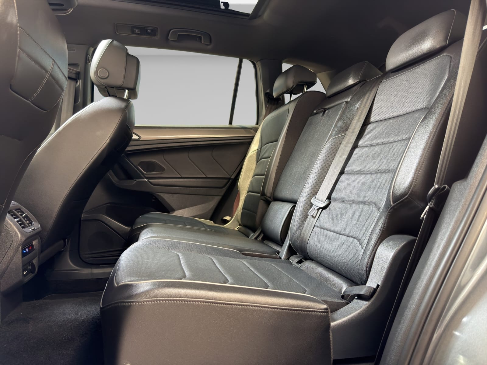 2024 Volkswagen Tiguan 1.4 R-Line At