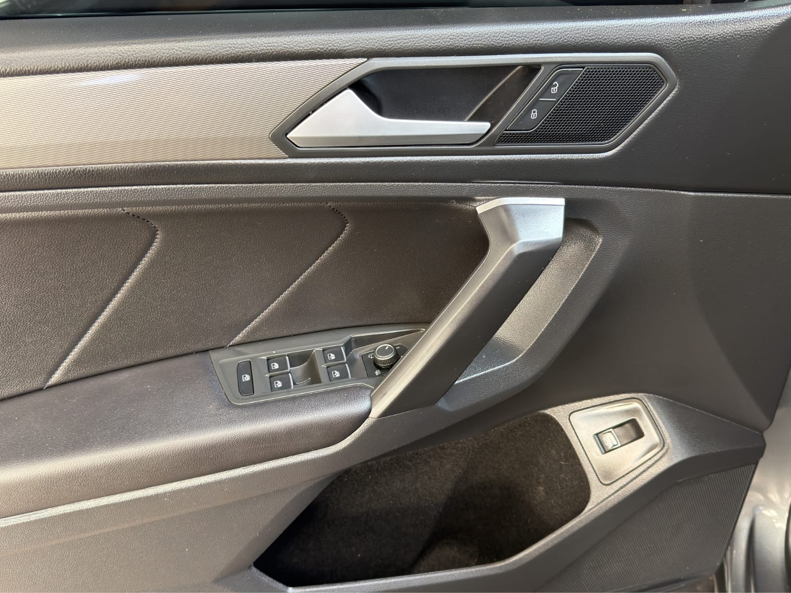 2024 Volkswagen Tiguan 1.4 R-Line At