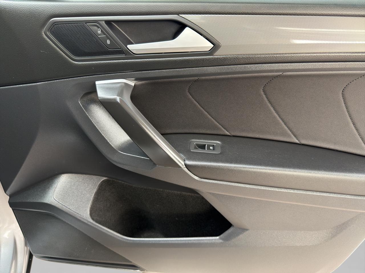 2024 Volkswagen Tiguan 1.4 R-Line At