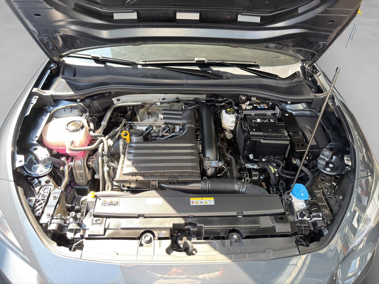 2025 Seat Leon Style 1.4 TSI 150 HP DSG 8VEL