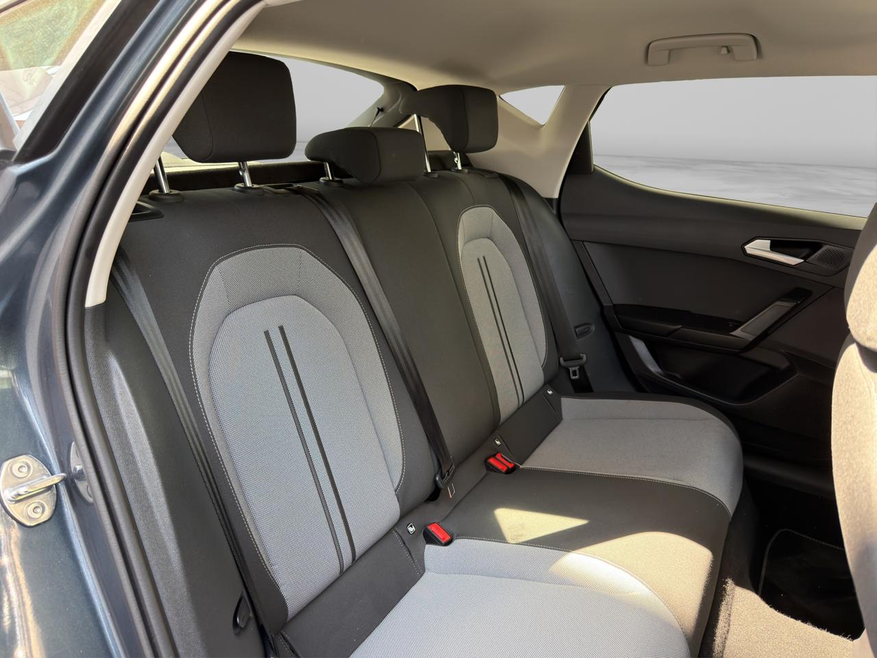 2025 Seat Leon Style 1.4 TSI 150 HP DSG 8VEL