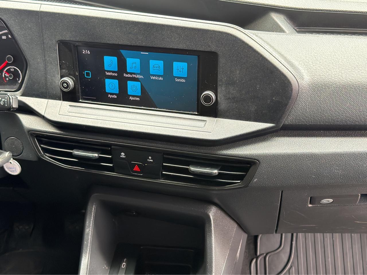 2023 Volkswagen Caddy 2.0 Diesel Mt