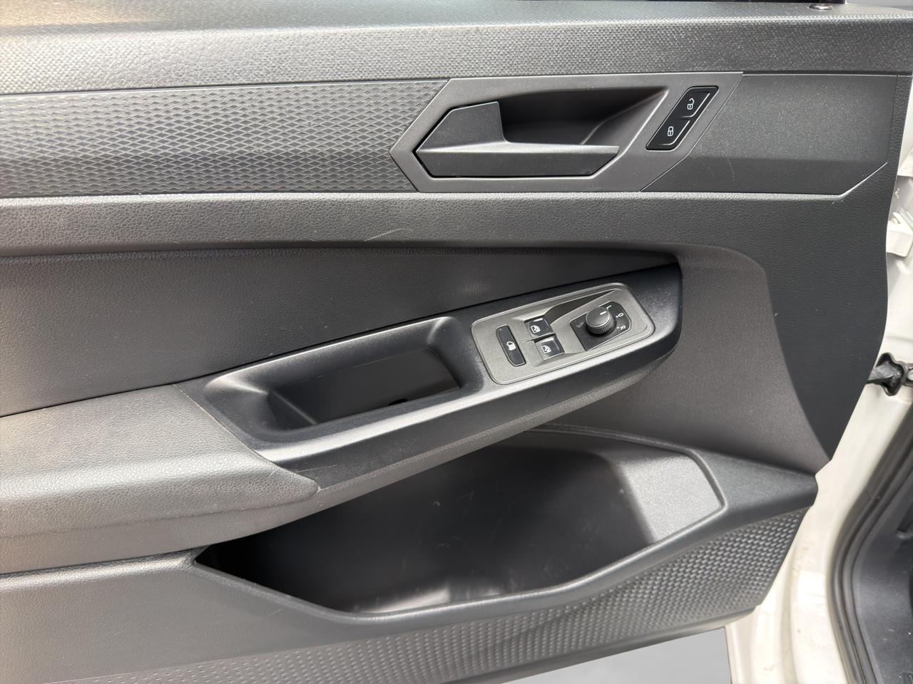 2023 Volkswagen Caddy 2.0 Diesel Mt