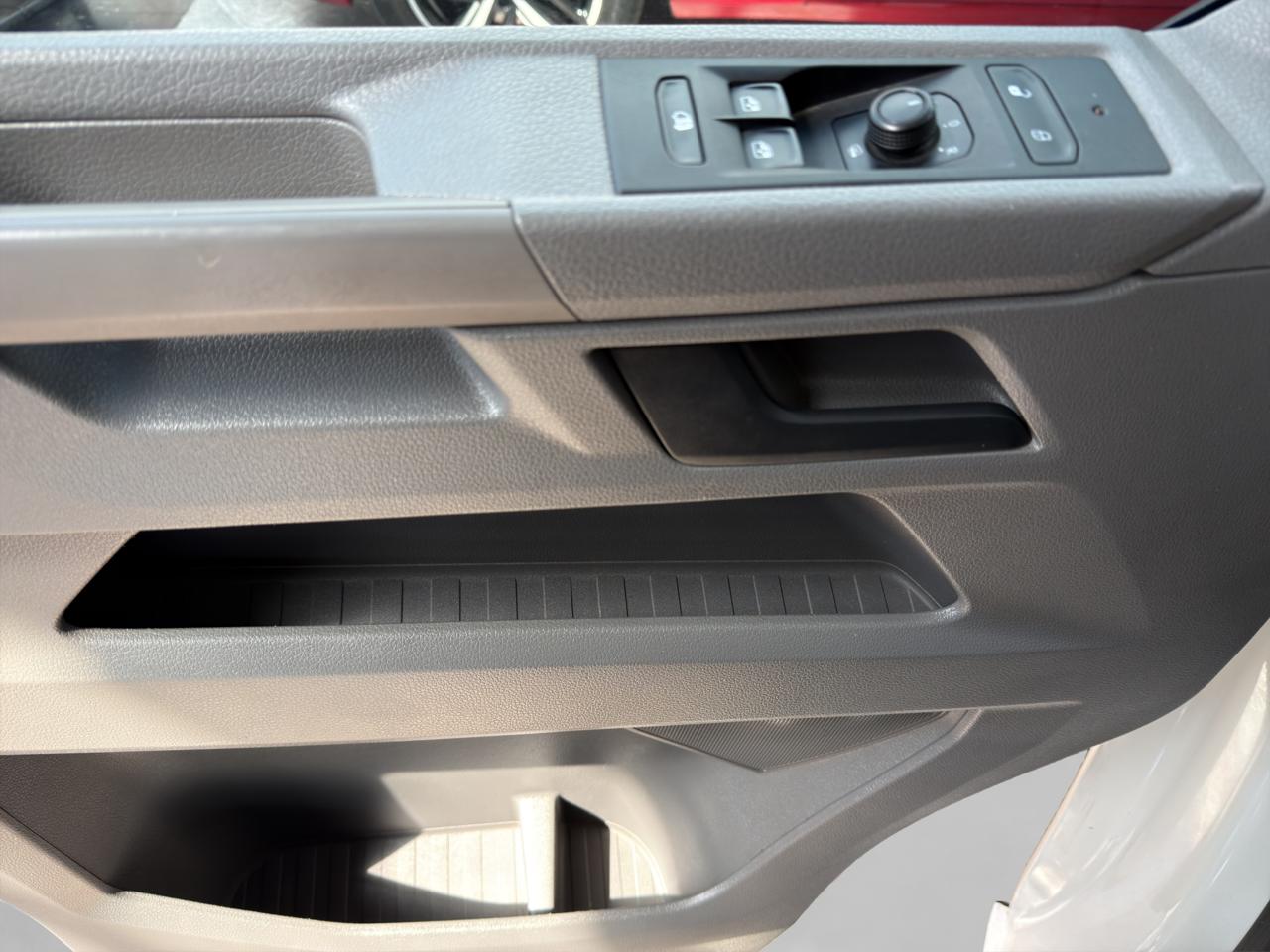 2023 Volkswagen Transporter 2.0 Cargo Van Mt