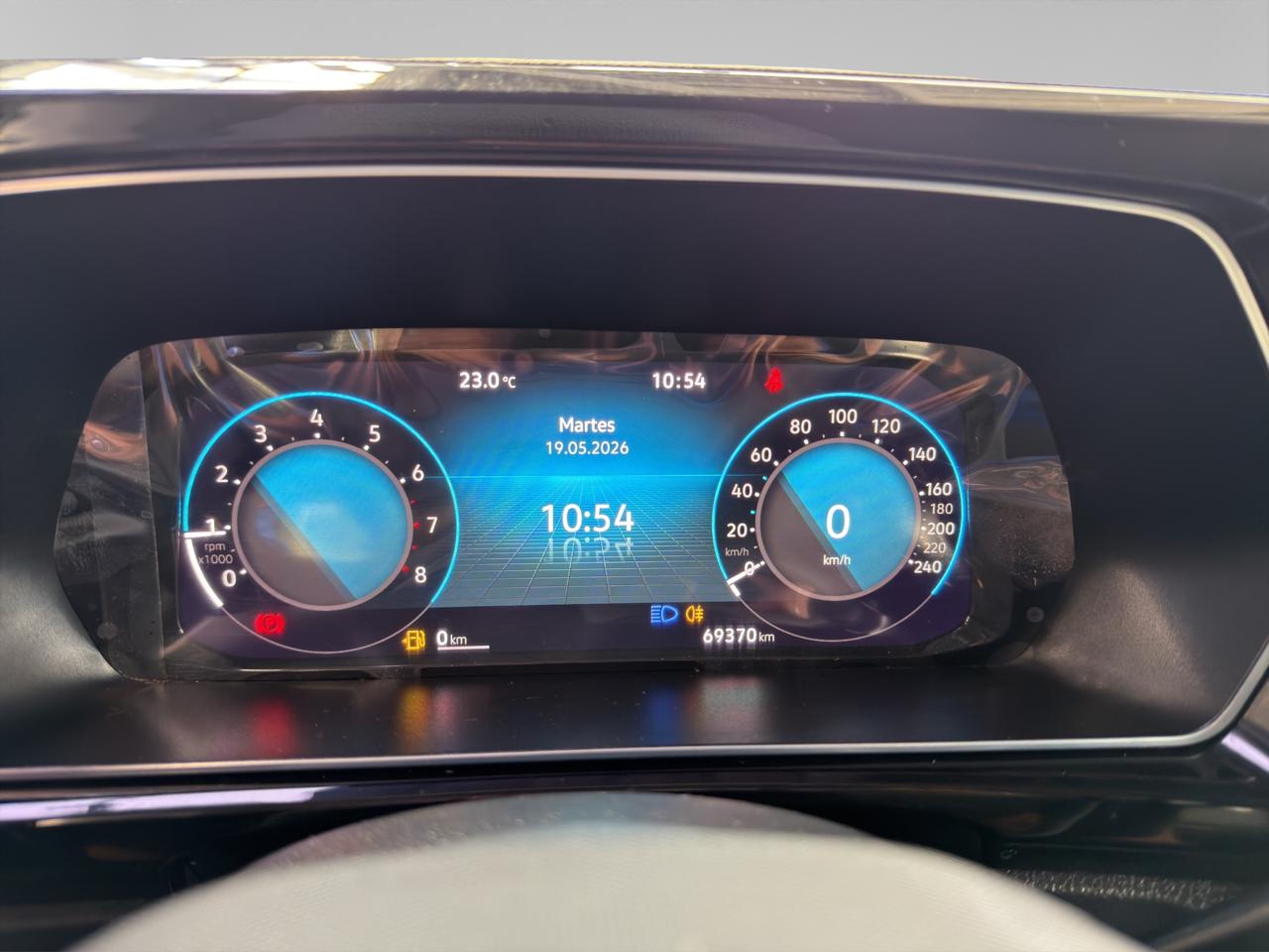 2023 Volkswagen Caddy Pasajeros 1.6 LT Manual 6 Vel