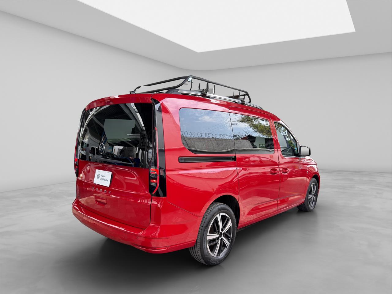 2023 Volkswagen Caddy Pasajeros 1.6 LT Manual 6 Vel