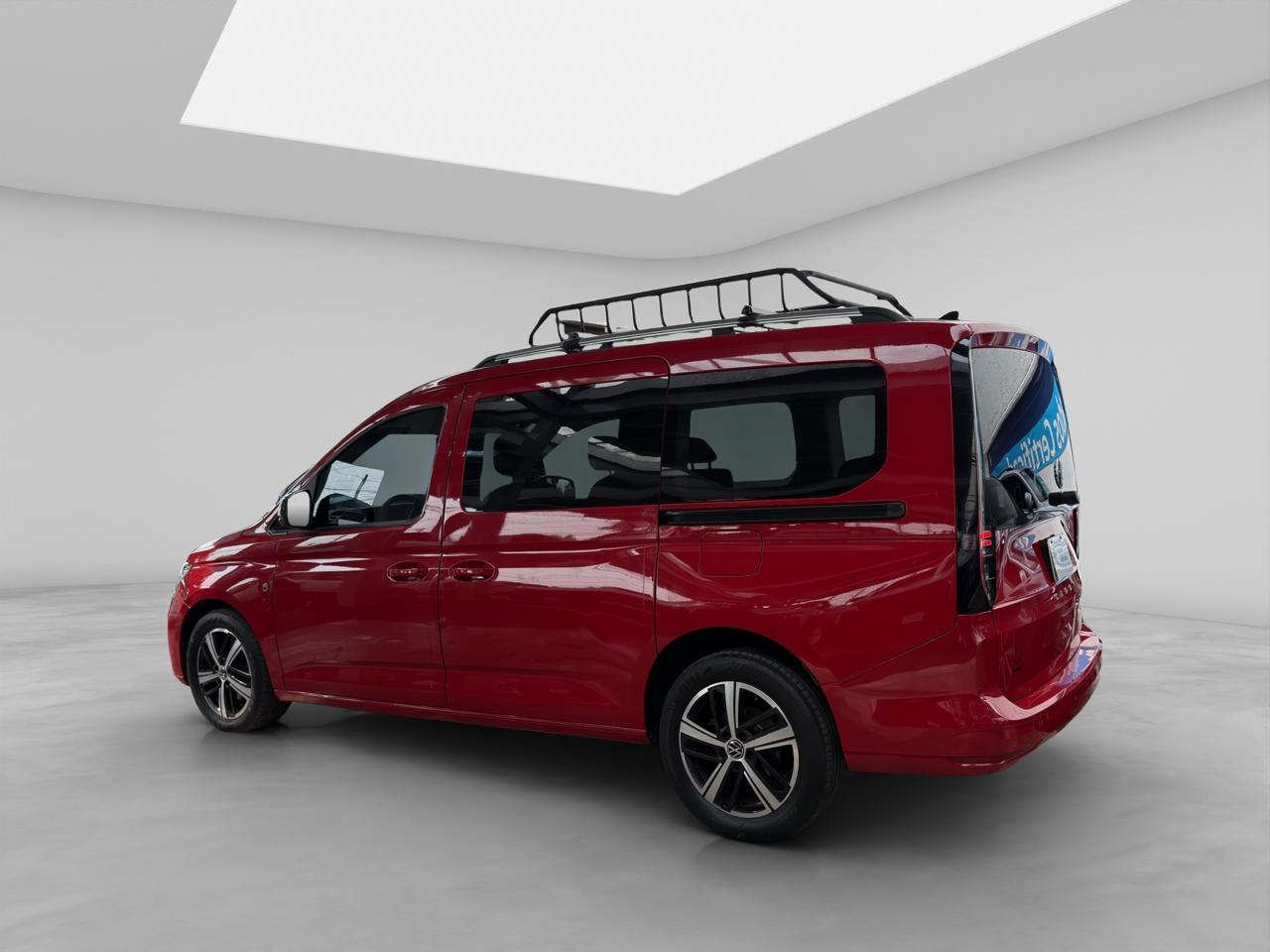 2023 Volkswagen Caddy Pasajeros 1.6 LT Manual 6 Vel