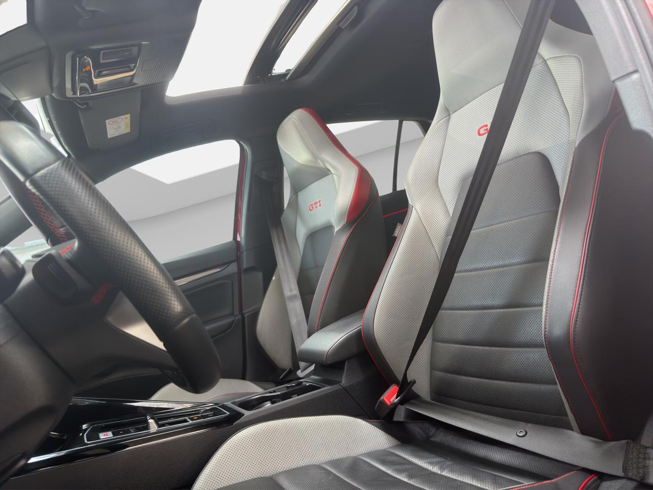 2024 Volkswagen Golf 2.0 GTI Dsg Navegación Piel At
