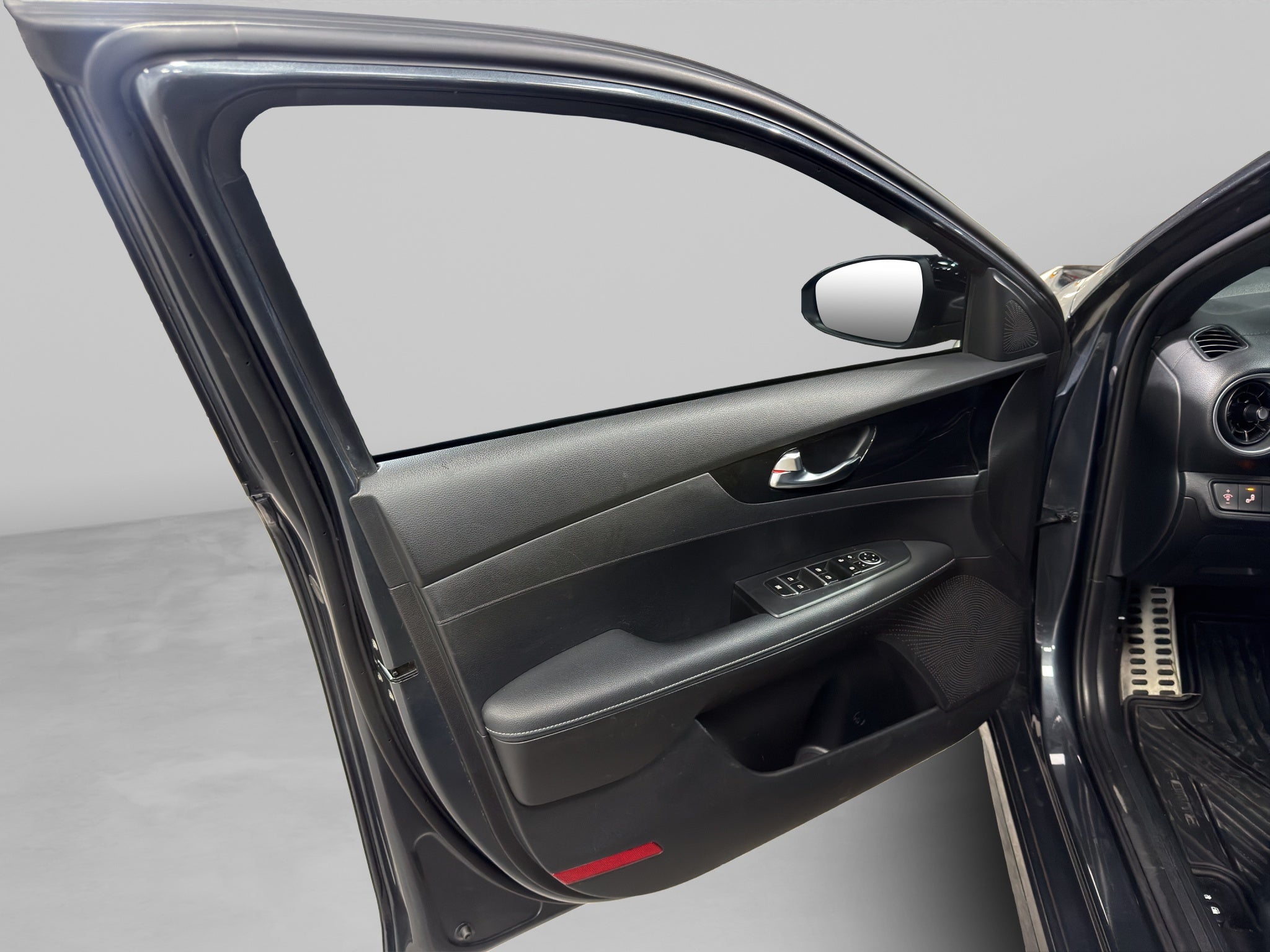 2023 Kia Forte 2.0 GT Line Sedan At