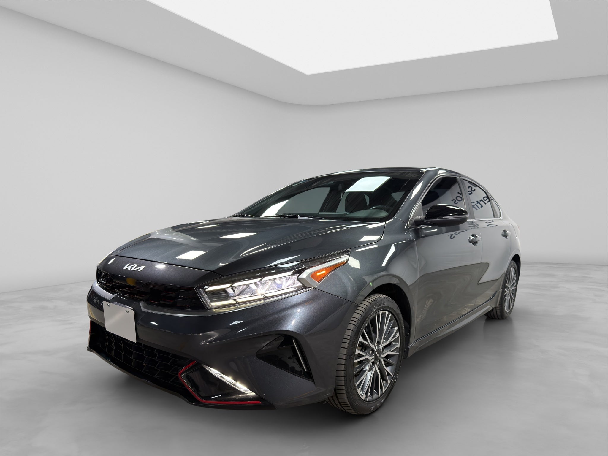 2023 Kia Forte 2.0 GT Line Sedan At