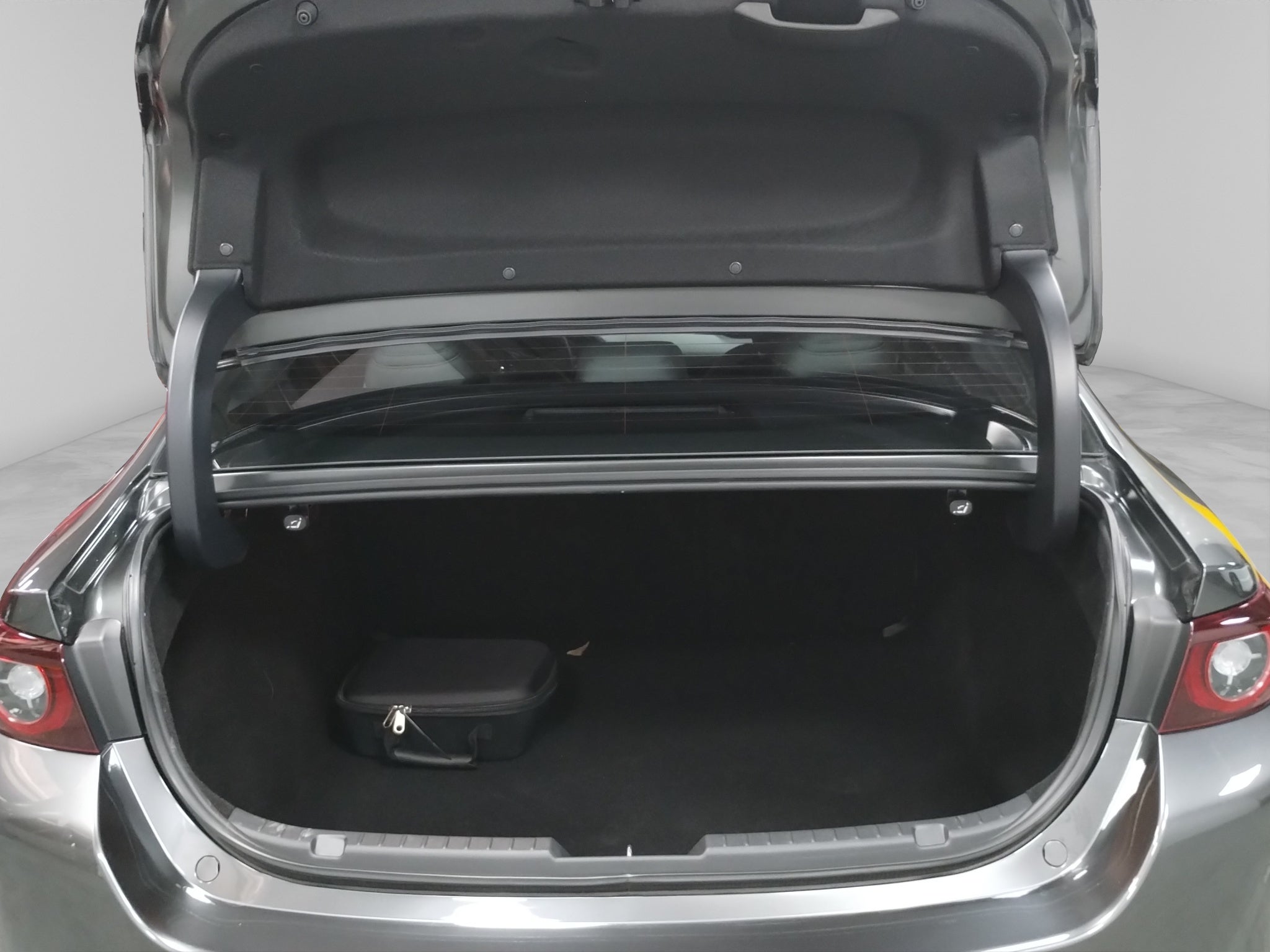 2025 Mazda Mazda 3 2.5 Signature Sedan At