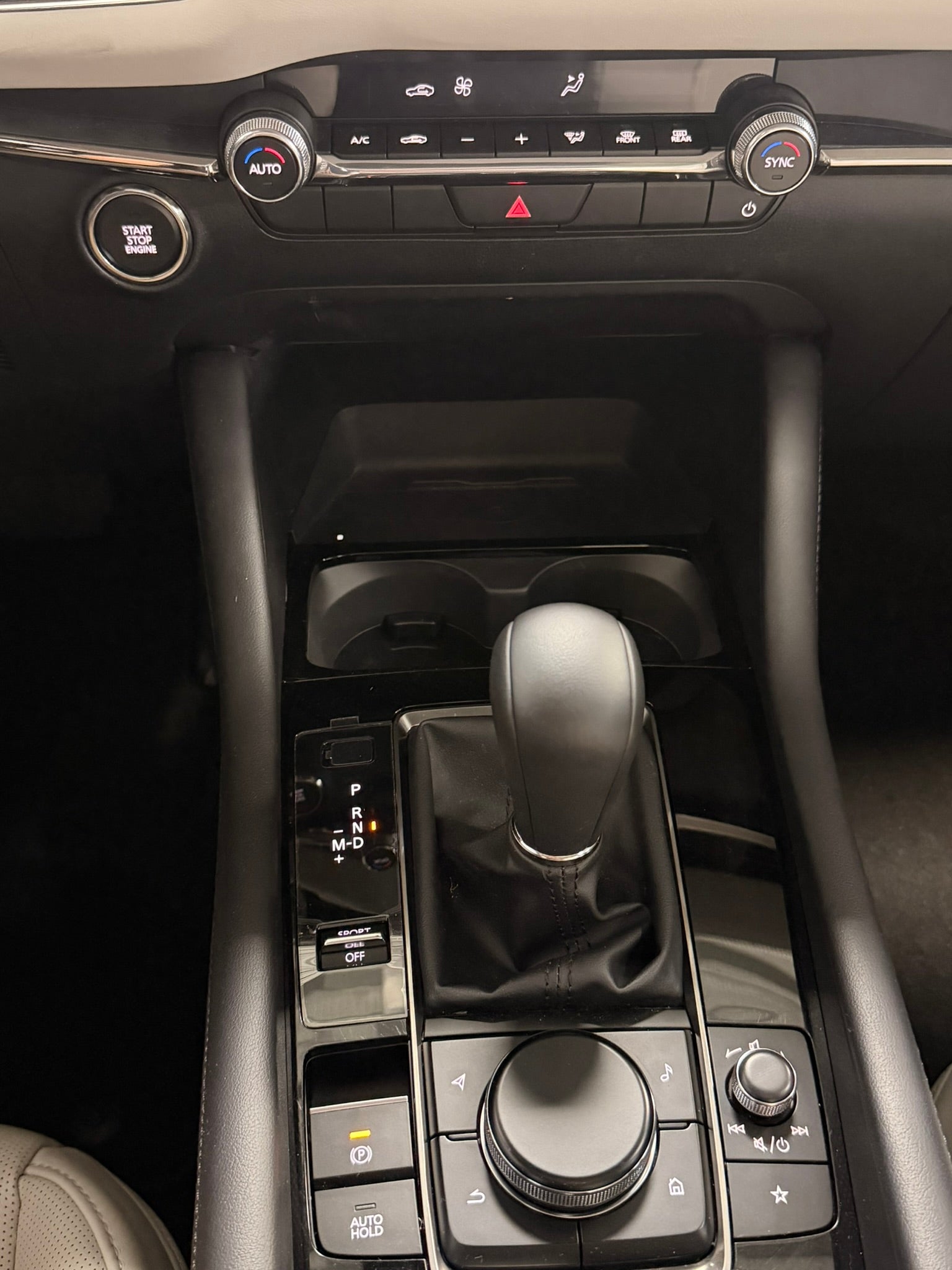 2025 Mazda Mazda 3 2.5 Signature Sedan At