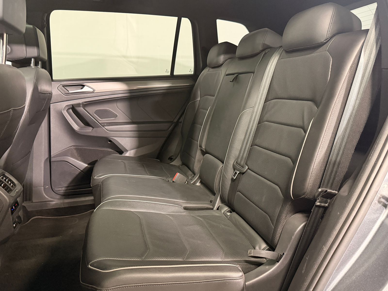 2023 Volkswagen Tiguan 1.4 R-Line At