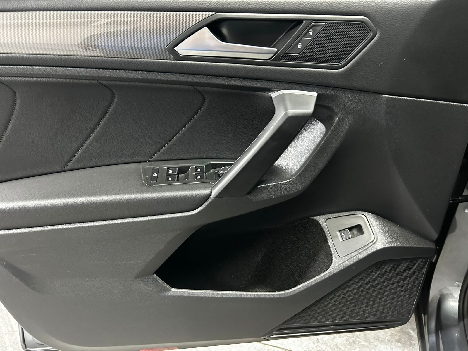 2024 Volkswagen Tiguan 1.4 R-Line At