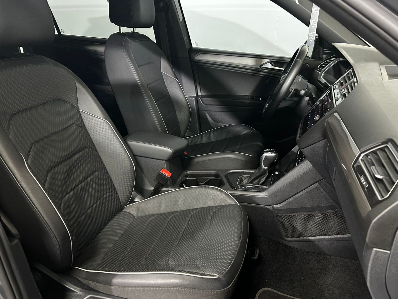 2024 Volkswagen Tiguan 1.4 R-Line At