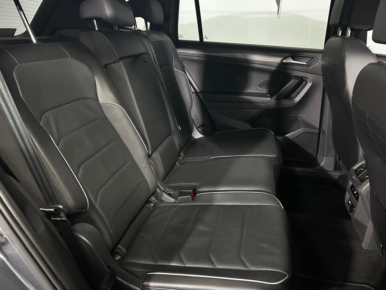 2024 Volkswagen Tiguan 1.4 R-Line At