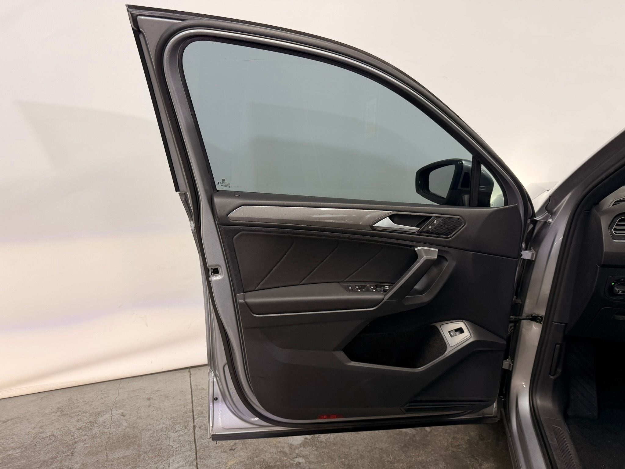 2024 Volkswagen Tiguan 1.4 R-Line At